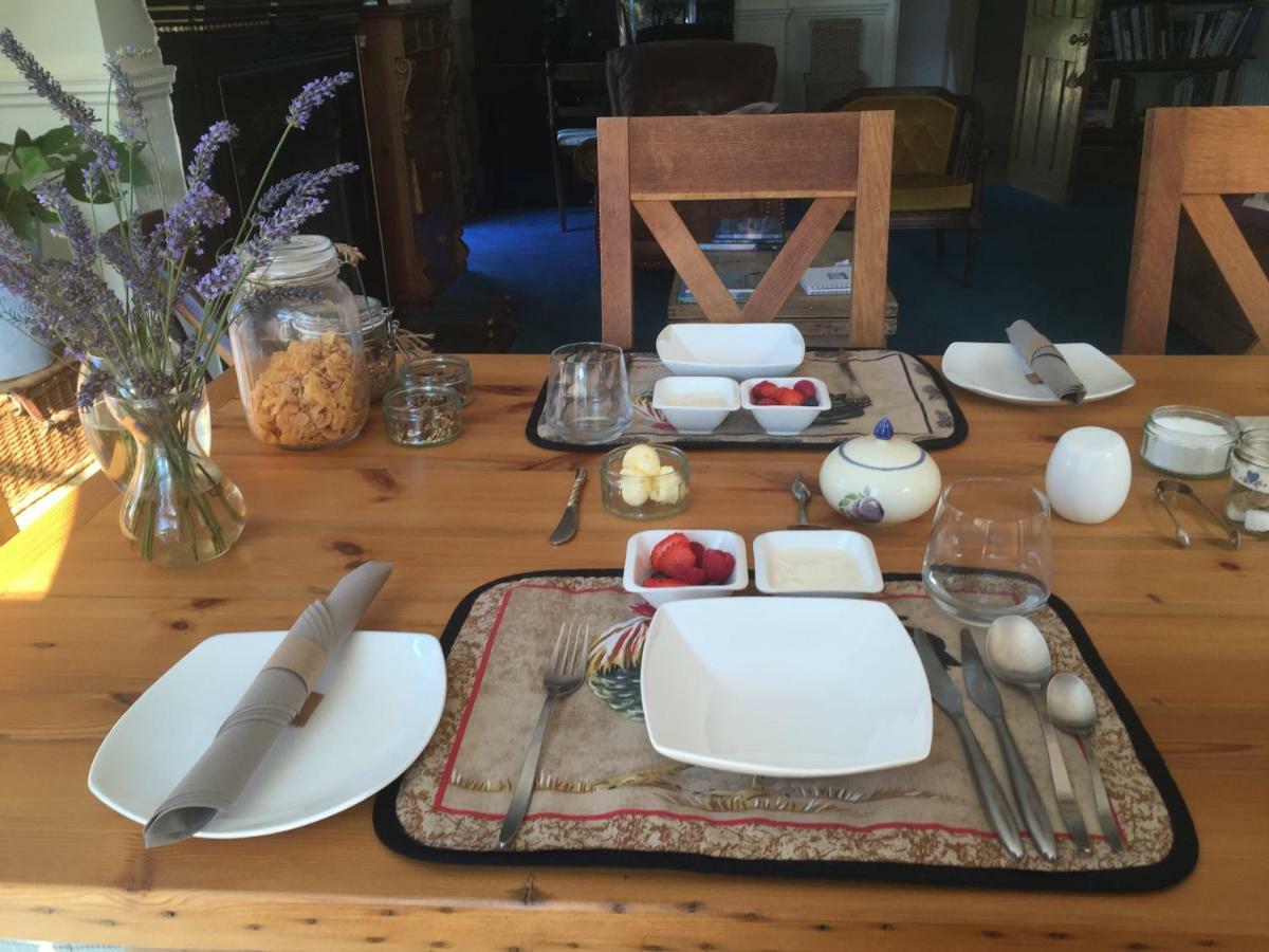 Hampreston Stapehill Lodge B&B מראה חיצוני תמונה